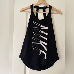 👟🖤Nike Black Tank Top🖤👟
